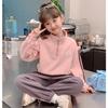 Traje deportivo de estilo coreano para niñas para niños medianos y grandes Primavera y Otoño Nuevo Top de cuello de dibujos animados elegante Pantalón de sudor a la moda Conjunto de dos piezas