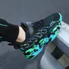 7998 Zapatos Deportivos al por Mayor para Niños de Comercio Exterior Zapatos de Primavera Verano para Niños Grandes Zapatos de Moda Zapatos de Tejido Volador Superficie Vacía Nueva para Niños