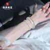 Pulsera de ágata blanca de luna de alta transparencia natural, calcedonia de hielo estilo chino nuevo para mujer, calcedonia de vidrio con textura de gelatina de lichi, adecuada como regalo