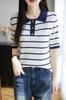Nova Camisa Polo de Manga Curta Listrada Tamanho Plus Size Solta com Pedraria Elegante Versátil Feminina Gola Polo