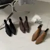 Elegantes botines de tacón de cuña con punta fina, moda otoño e invierno 2026, gamuza, retro, versátiles, ajustados, botines para mujer