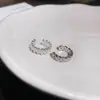 Pinzas de Oreja Minimalistas de Circonita y Perla para Mujeres Sin Perforaciones, Elegantes y Versátiles para el Uso Diario, Pendientes de Lujo Ligero de Alta Gama para Mujeres