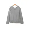 Ribete de pelo de conejo, cuello Henley, suéter de punto de dos piezas falso, nueva sudadera versátil para hombre con cuello en V para otoño/invierno, top cálido y casual