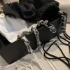 Top de Tirantes Metálico para Niña con Cuello Halter Verano 2026 Nuevo Satín Camisola con Cuello Halter Color Sólido Moderno Top de Tirantes para Niña
