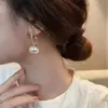 Pendientes Grandes Exagerados Retro Estilo Hong Kong con un Diseño Único, Versátiles y Elegantes, Pendientes de Estilo Minimalista para Rostros Cuadrados y Redondos, Accesorios de Yiwu
