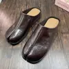 Zapatos de Piel de Vaca Estilo Coreano con Punta Dividida para Cerdo para Mujer, Zapatillas Perezosas de Punta Cerrada Versátiles de Nicho, Mocasines Casuales de Media Pantufla