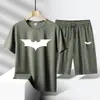 Traje de Verão Novo com Camiseta e Shorts de Seda Gelada Masculino Tendência Casual Esportivo Secagem Rápida Roupa Tamanho Grande Duas Peças Roupa Masculina