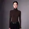 Camiseta base de una sola pieza sin costuras de cuello alto para mujer, sin costuras, suave y amigable con la piel, adecuada para usar en capas en otoño e invierno, tejida