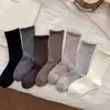 Calcetines Apilados Meilade para Mujer Calcetines de Color Sólido Primavera y Otoño Calcetines Caña Media Color Caqui Combinados con Zapatos Birkenstock Calcetines Largos Sin Costuras