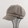 Boina octogonal estilo japonês para mulheres, outono e inverno, design retrô único com pequena fivela de couro, casual e versátil, moderno, chapéu que afina o rosto