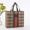 Bolsa de compras não tecida colorida, bolsa de presente publicitária, bolsa de mão tridimensional de alta frequência ultrassônica em estoque, logotipo impresso