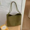 Bolso Versátil Retro con Patrón de Cocodrilo para Mujer 2026 Nuevo Otoño Merade Bolso de Hombro Único para el Trabajo Bolso Cubo de Gran Capacidad