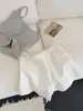 La tendencia popular de este año son los shorts casuales y relajados de algodón y lino con cintura elástica y pierna ancha para mujer, pantalones casuales transpirables y ligeros de verano.