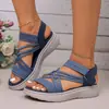 Sandalias de Mujer Nuevas Transpirables Planas 2025 Verano Tejidas Huecas Suela Gruesa Slip-On Sandalias de Mujer
