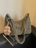Bolso de hombro cruzado de gran capacidad transfronterizo para mujer, nuevo bolso de hombro simple, bolso tote de nicho, bolso cruzado de moda