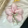 Scrunchie de Flor de Alta Qualidade para Rabos de Cavalo Altos e Coques, Acessório de Cabelo Tulipa com Aspecto de Fada para a Parte de Trás da Cabeça