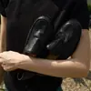 Mocasines de Cuero de Vaca de Primera Capa para Mujer, Nuevo Estilo Otoño Zapatos de Cuero Completos de Tacón Bajo, Zapatos de una Sola Pieza de Punta Redonda para Mamás, Modernos