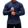 Cardigan de cor sólida para homens, europeu e americano, com gola alta, para esportes e casual, corte slim, levemente elástico, manga longa, camisa casual de botão