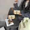 Bolso Bandolera Vintage de Moda Monica Chic 2026 Nuevo Versátil Simple para Teléfono Bolso de Hombro Retro para Viajes