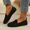 Novos sapatos rasos femininos estilo europeu e americano de malha fly, bico quadrado, sem cadarço, vazados, respiráveis, sapatos casuais