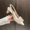 Sandálias Fechadas com Laço de Strass Estilo Francês para Mulheres, Verão 2026, Uso Externo, Salto Bloco, Bico Fino, Salto Alto Elegante V60-A3