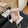 Bolsas de Alto Padrão de Nicho Transfronteiriças para Mulheres, Nova Moda de Verão Bolsa Transversal Xadrez, Bolsa de Mão Super Popular Bolsa Saco