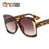 Caja Transfronteriza tamaño grande color gafas de sol para hombre y mujer moda europea y americana temperamento moderno gafas de sol 5601
