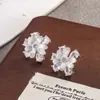 Brincos de Botão Flor de Diamante Brilhante Exquisitos de Camada Dupla com Design de Nicho, Joia de Orelha Feminina Suave e Luxuosa