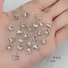 Producto Terminado de Arte de Uñas Mini Pequeño con Pedrería Cuadrada Gruesa, Corazón Irregular y Pedrería Blanca Súper Brillante Decoraciones para Uñas