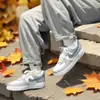 Putian Autêntico Original AF1 Air Force One Sapatos Masculinos Cor Trigo, Sapatos Femininos Branco Puro, Tênis Clássicos para Casal