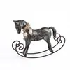 Adornos colgantes de caballo de madera y hierro forjado, estilo nórdico, creativos, vintage, envejecidos, adecuados para habitaciones modelo, estudios y estanterías