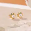 Yiluyin Plata de Ley S925 Chapado en Oro Perla Nuevo Estilo Chino Personalidad Retro Versátil Ruyi Pendientes Huecos Pendientes Elegantes