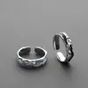 Anillo de sombra vintage para hombre y mujer, con apertura de viento frío, con pegamento verde y rojo, textura irregular.