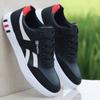 Zapatos de Hombre Verano 2025 Nuevos Zapatos Deportivos Casuales Zapatos de Moda para Hombre Zapatos Planos Impermeables Transfronterizos