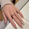 Anel Versátil Tendência Gardenia Fashion com Diamantes Cintilantes, Estilo Elegante e Requintado de Alta Qualidade, Disponível para Dropshipping