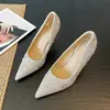 Otoño 2026 Nuevo Estilo Tacones Altos de Punta Aguda Tachonados con Diamantes Zapatos de Stiletto para Mujer Zapatos de Boda Zapatos de Fiesta Elegantes Zapatos de Novia 969-ES216