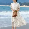 Vestido de linho com gola de boneca estilo artístico vintage para mulheres, emagrecedor e valorizador, caimento solto, cintura alta, estampa floral, saia longa com barra larga