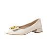 Sapatos Femininos Bico Fino 2026 Primavera Novo Estilo Fivela de Metal Bico Baixo Salto Grosso Salto Médio Cor Sólida Couro Genuíno Simples Sapatos Femininos