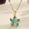 Collar de Flor de Esmeralda Estilo Lujo Ligero Transfronterizo, Cadena para Clavícula de Gama Alta Nicho con Colgante Exquisito, Adecuado para el Trayecto Diario