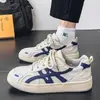 Sapatos Masculinos 2026 Novo Outono Malha Respirável Tendência Versátil Tênis Baixo Estudante Antiderrapante Esportivo Casual Sapatos da Moda