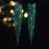 Pendientes largos con borlas y diamantes de imitación verdes y rojos de alta calidad transfronterizos de Europa y Estados Unidos, pendientes con personalidad de moda para mujer, joyería para las orejas