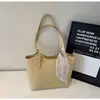 Lenço de Seda Casual da Moda Transfronteiriço Bolsa Grande Feminina Nova Elegante de Nicho Bolsa Tote Grande Capacidade para o Dia a Dia Ombro Único Bolsa de Ombro
