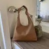 Nova Moda Primavera 2026 Bolsa Tote Simples Tendência, Bolsa de Ombro Grande Capacidade Color Sólida Simples Fashion