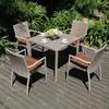 Mesa y silla de jardín al por mayor en stock, patio, silla de ratán de ratán, combinación para exteriores de tres piezas, silla de ratán de ocio para apartamento pequeño, exterior