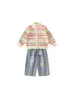 Bangxuan Huzhou Zhili Conjunto de Ropa para Niños Chaqueta Suéter Rayado Jeans Conjunto de Dos Piezas para Niñas Ropa de Primavera y Otoño