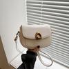 Bolsa Sela Feminina 2025 Nova Primavera e Verão Versátil Bolsa Transversal de Ombro Design de Nicho Feminino Pequena Bolsa Feminina para o Dia a Dia