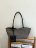 Bolso de Mujer 2026 Nuevo Modelo Gran Capacidad Tela Bolso Tote Sencillo para Viajes Diarios Versátil Bolso de Hombro para Mujer Transfronterizo