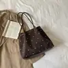 Bolsa Tote Versátil Simples Casual Elegante de Ombro Único e de Mão com Bolinhas Modernas Grande Capacidade Nova Outono/Inverno 2026