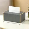Los fabricantes de cajas de pañuelos pueden personalizar cajas de pañuelos de cuero modernas y sencillas para oficinas y hoteles, cajas de servilletas de lujo ligero