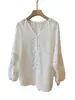Camisa Ligera Transpirable de Lino Tencel Estilo Francés con Cuello en V Hueco Holgada de Encaje para Mujer 26 Primavera/Verano H031911